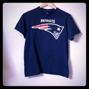 Patriots Majestic navy blue shirt Medium